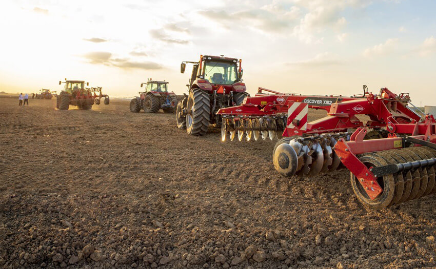 GMRS Radio: The Best Way to Communicate Farming in Your Farm and Ranch?