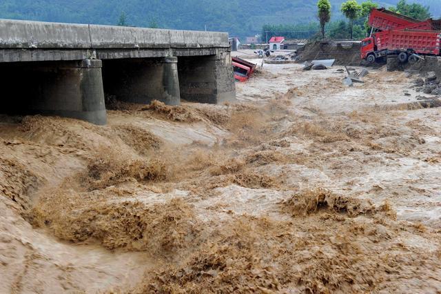 Heavy rains have caused houses to collapse and roads to be interrupted