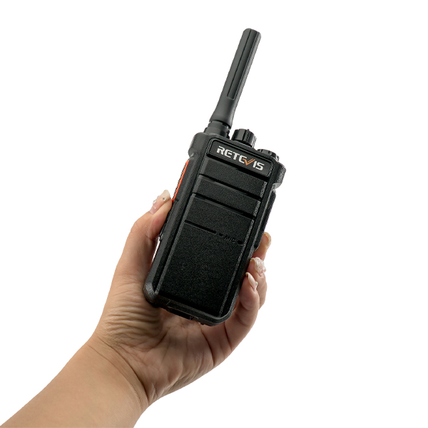 gmrs walkie talkie for family hiking