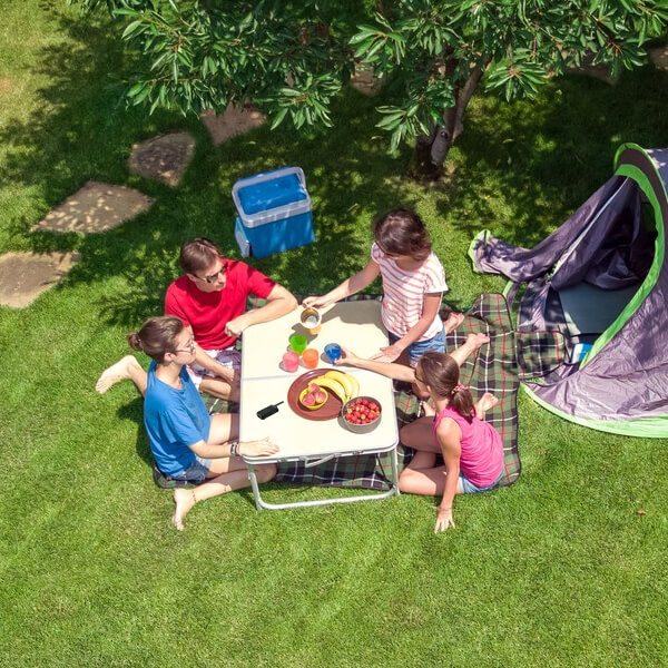 two way radio for family vacation